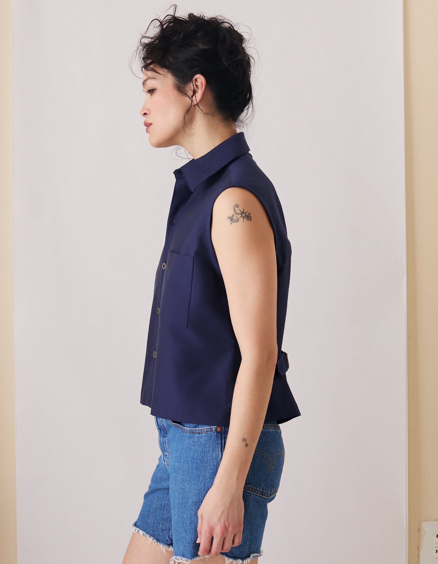 The Sleeveless (Ballpoint Blue Cotton)
