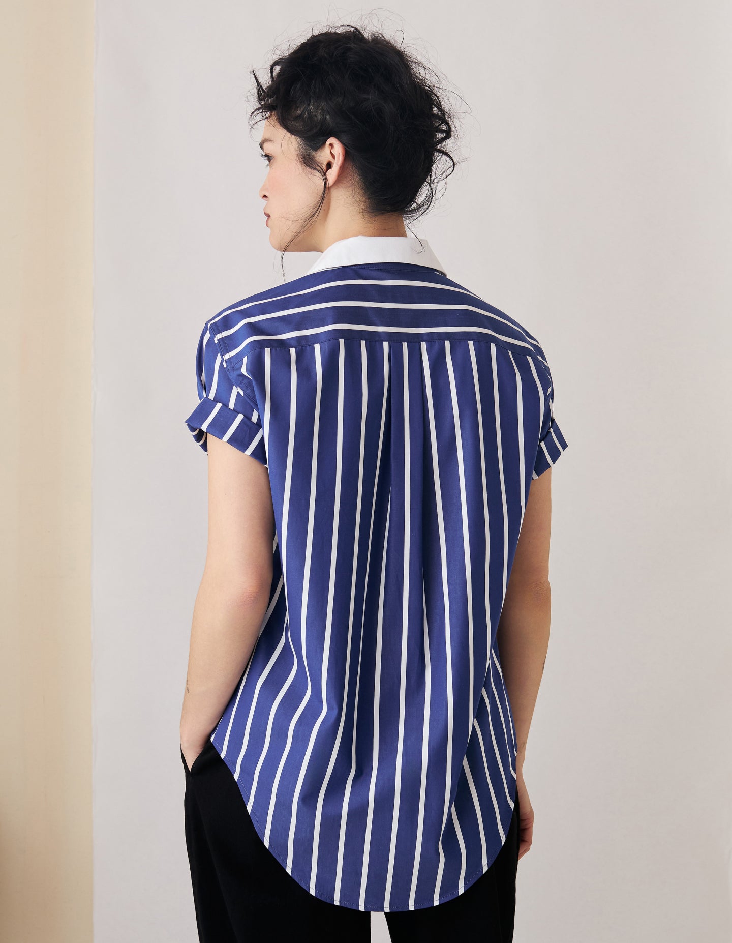 The Short Sleeve Oxford (Ticker Tape Cotton)