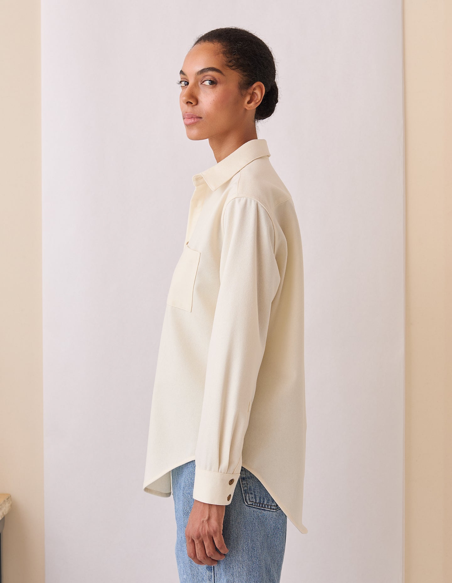 The New Oxford (Lamplight Merino Wool)