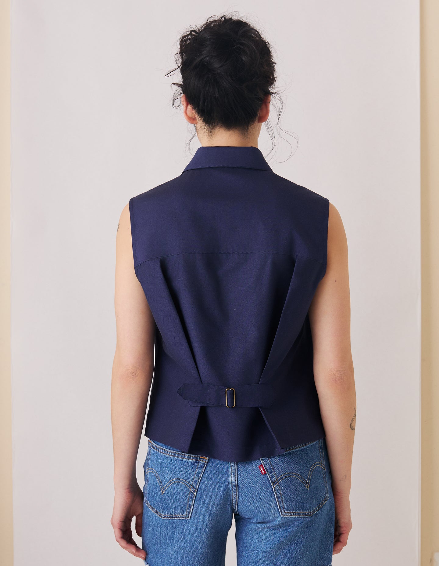 The Sleeveless (Ballpoint Blue Cotton)