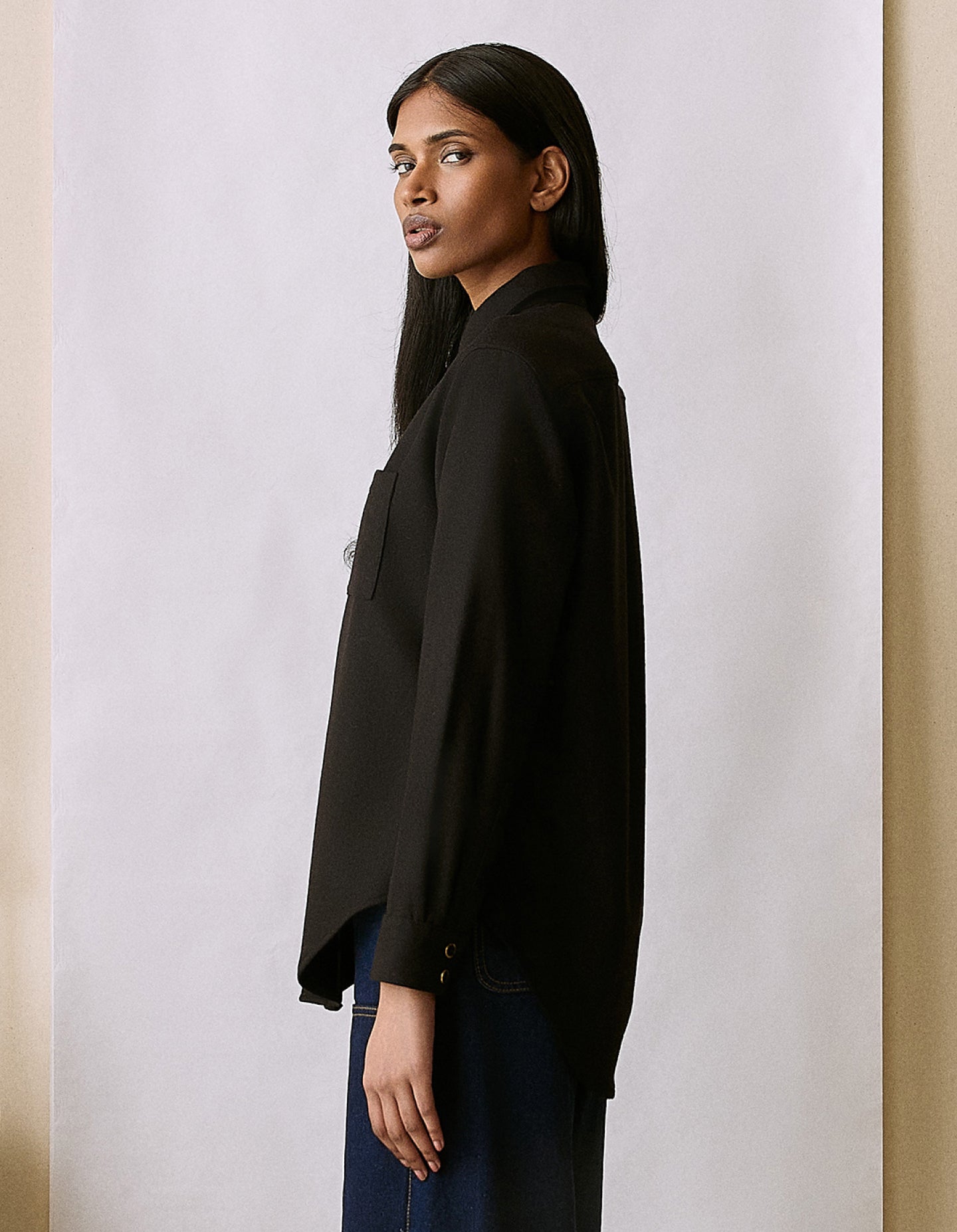 The New Oxford (Enamel & Gold Merino Wool)