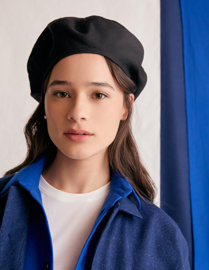 The Beret (Black Enamel Merino Wool & Green Silk Twill)