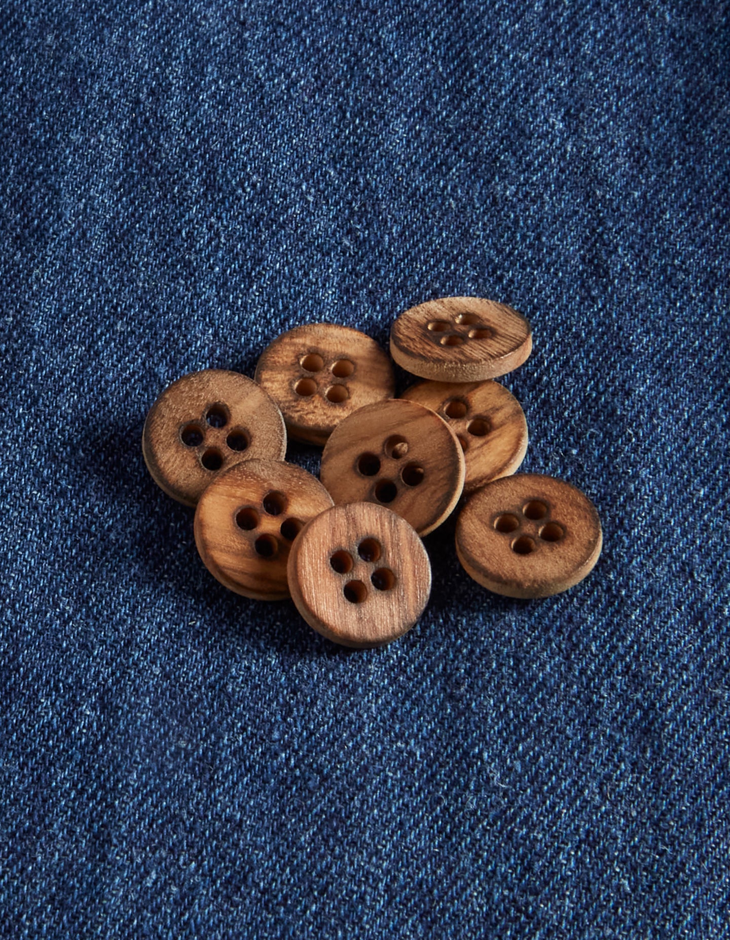 Burnt Wood (Buttons)