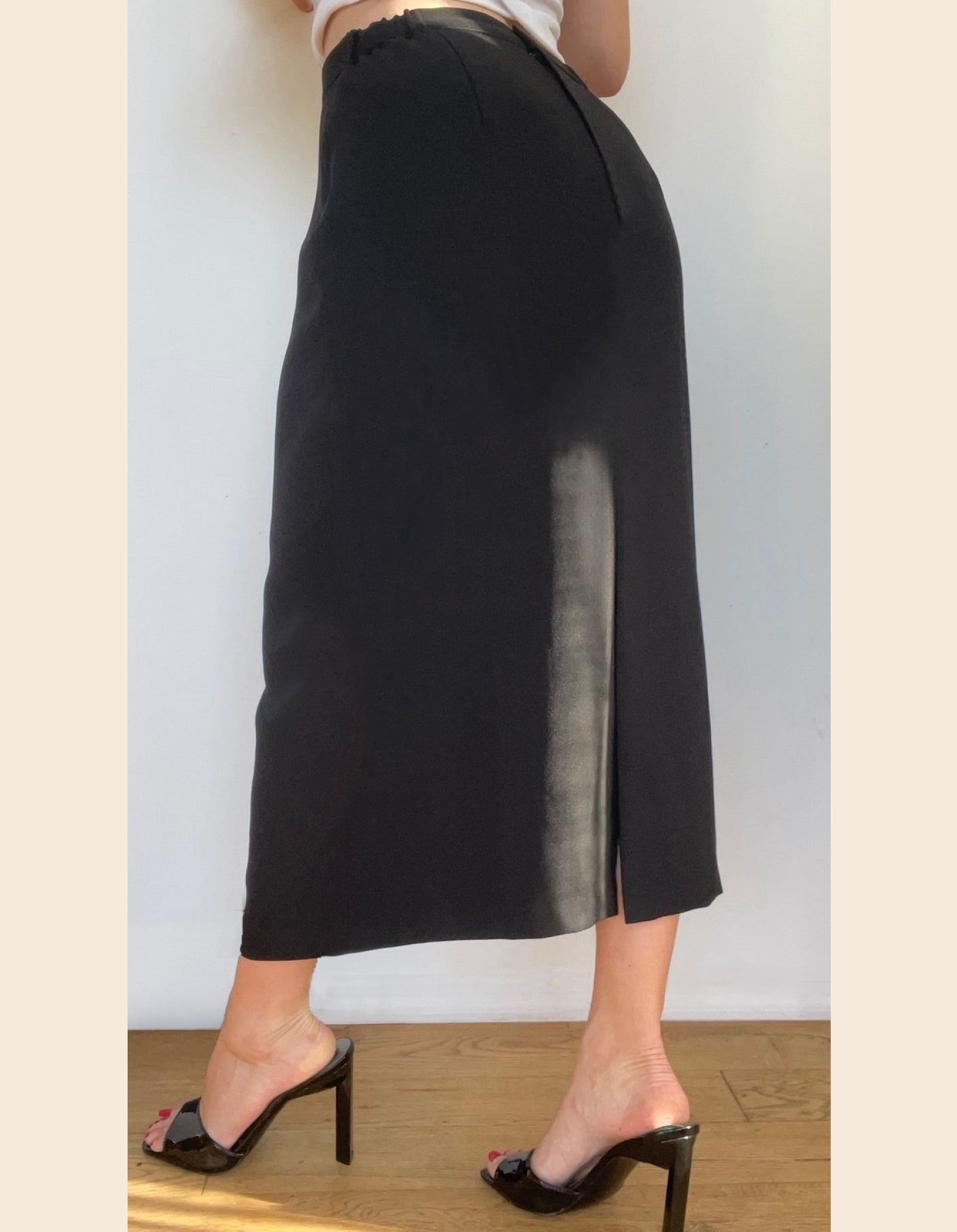 Vintage Noir Midi Skirt (Sourced by The Narrative Vintage)