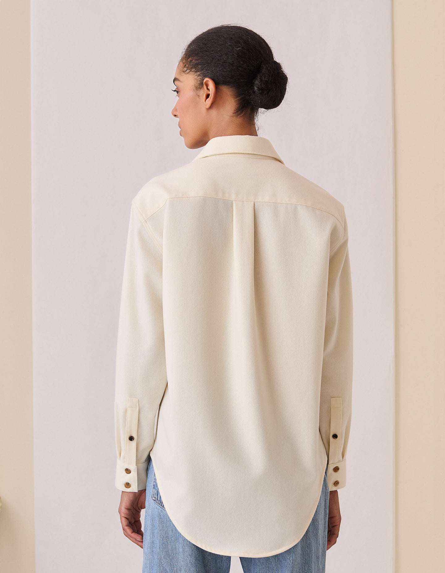 The New Oxford (Lamplight Merino Wool)