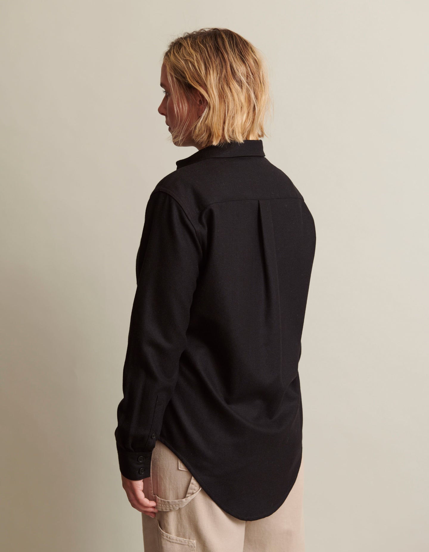 The New Oxford (Black Enamel Merino Wool)