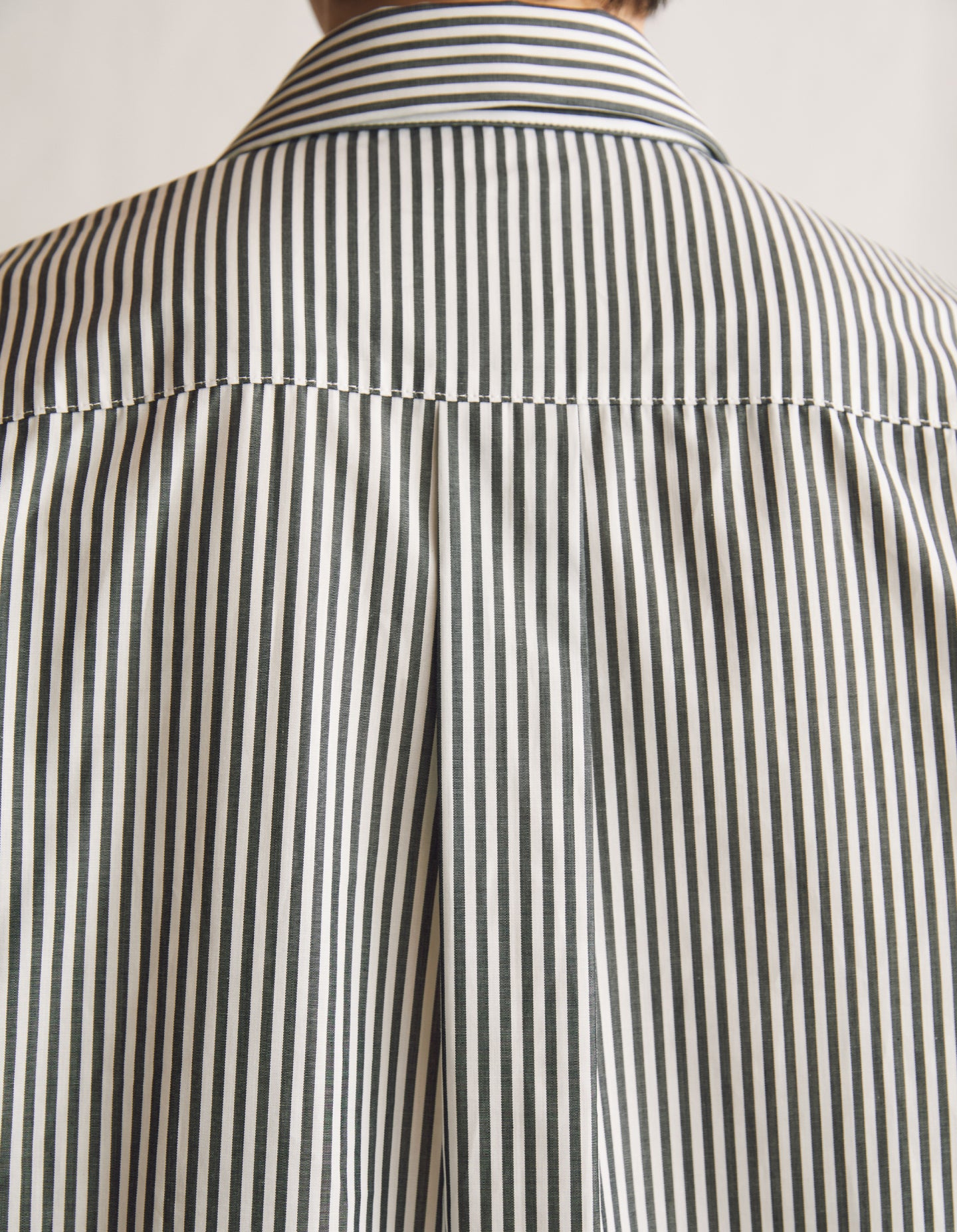 The New Oxford (Straight Edge Stripe Cotton)